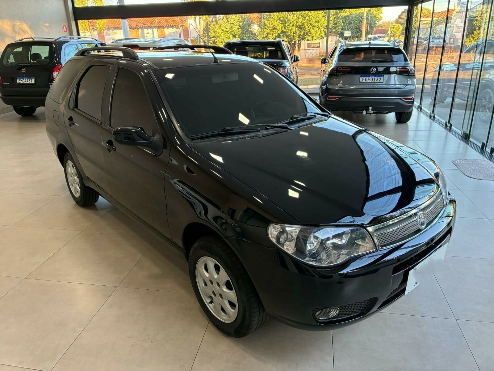 Imagem do veículo  FIAT PALIO WEEKEND ELX